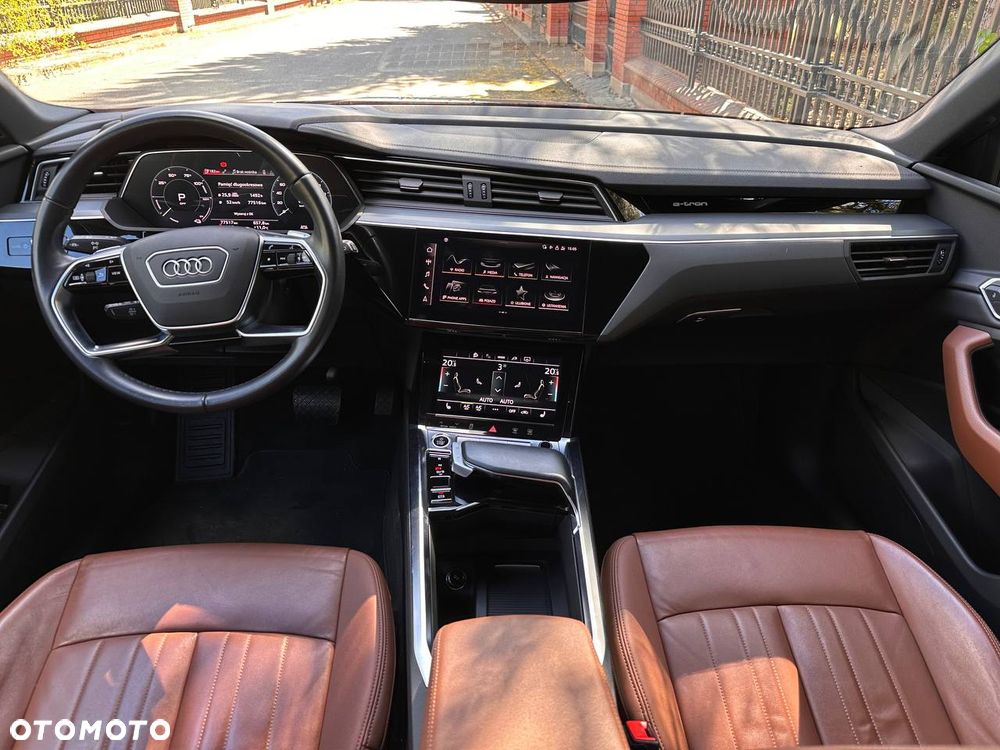 Audi e-tron 55 Quattro - 15