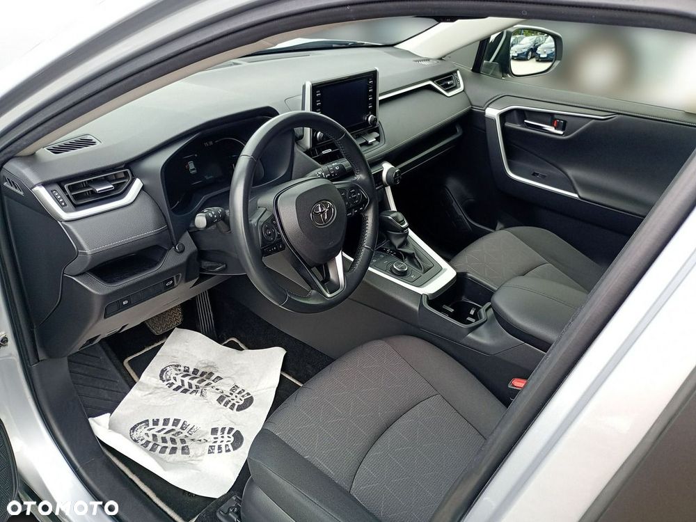 Toyota RAV4 - 21