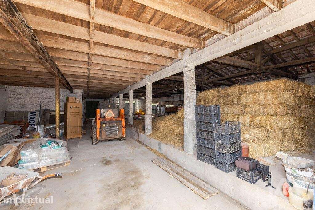 Terreno em Astromil de 2353397,00 m2 - Grande imagem: 2/15