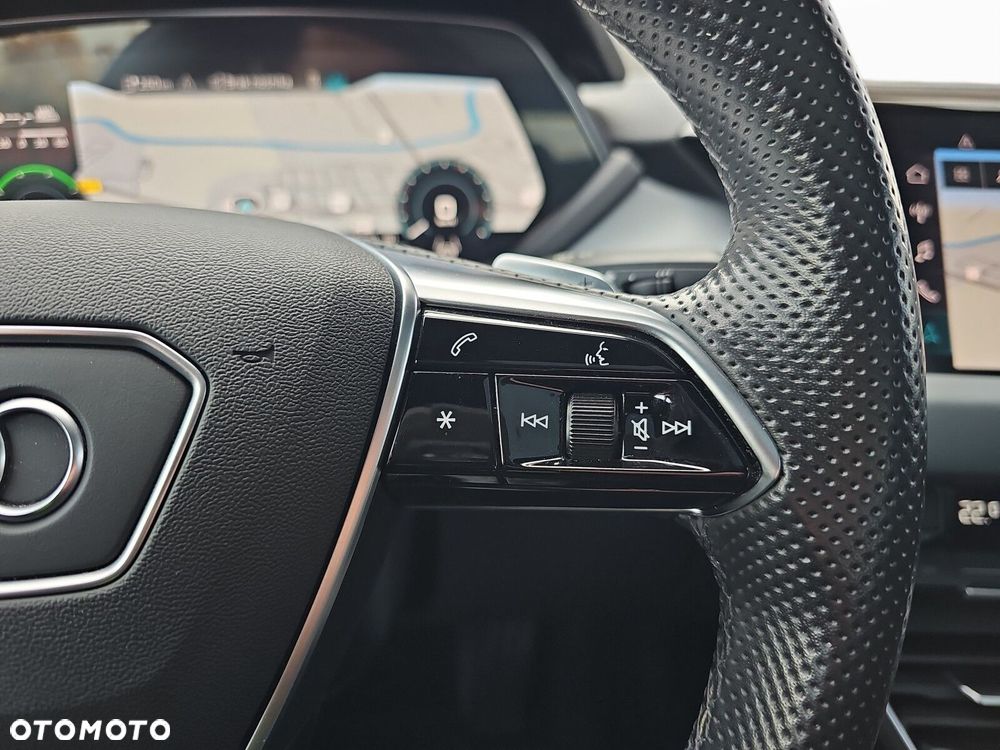 Audi e-tron GT - 15