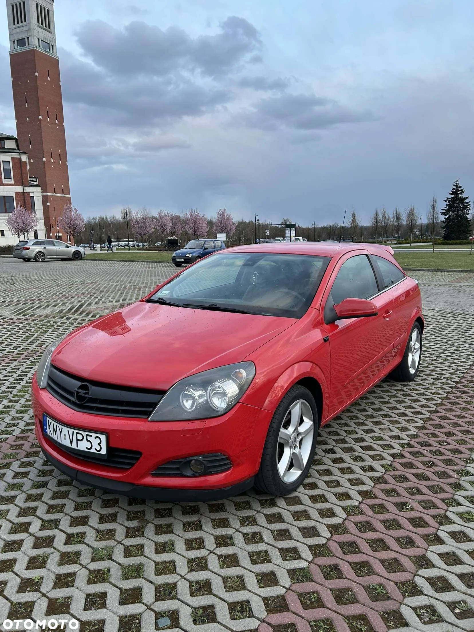 Opel Astra GTC 1.8 Cosmo - 2