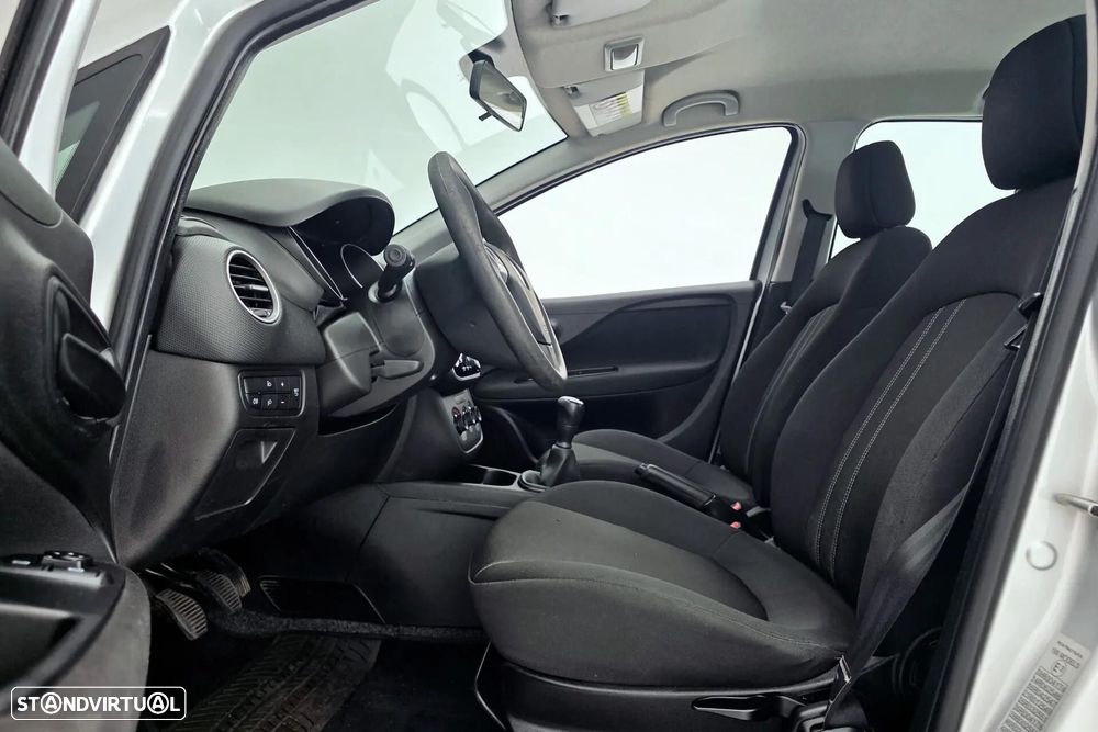 Fiat Punto 1.3 M-Jet Easy S&S - 9