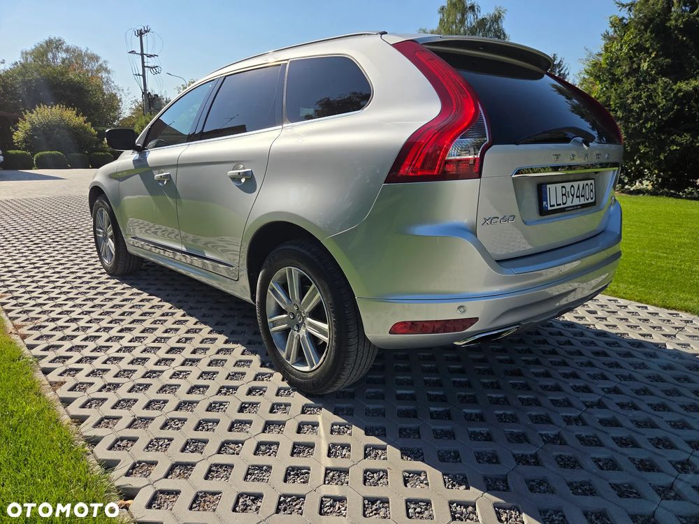Volvo XC 60 T6 AWD Summum - 11
