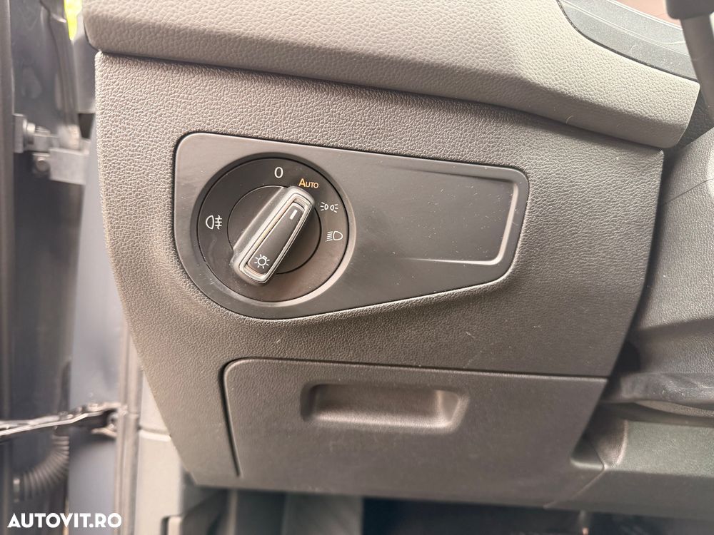 Volkswagen Tiguan 2.0 TDI SCR DSG IQ.DRIVE - 29