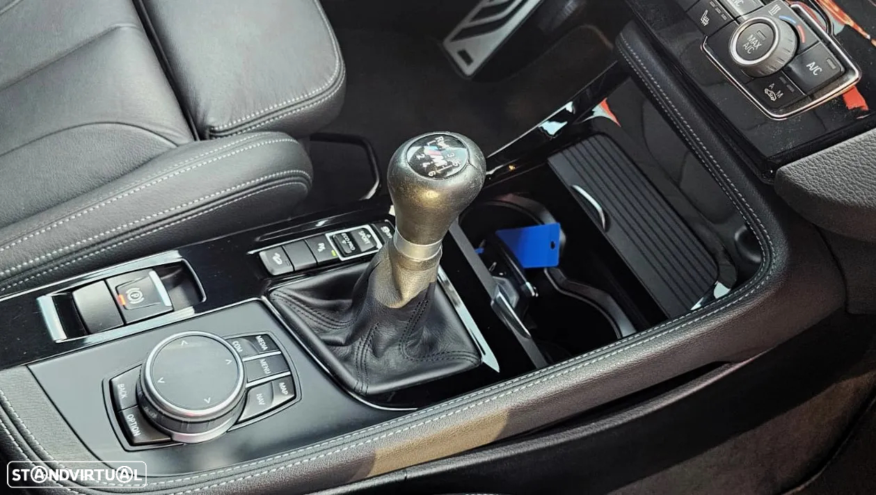 BMW X2 18 d sDrive Pack M - 33