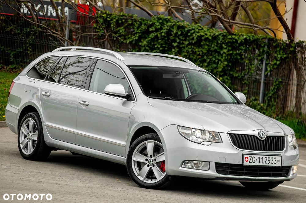 Skoda Superb 3.6 FSI 4x4 Elegance DSG - 4