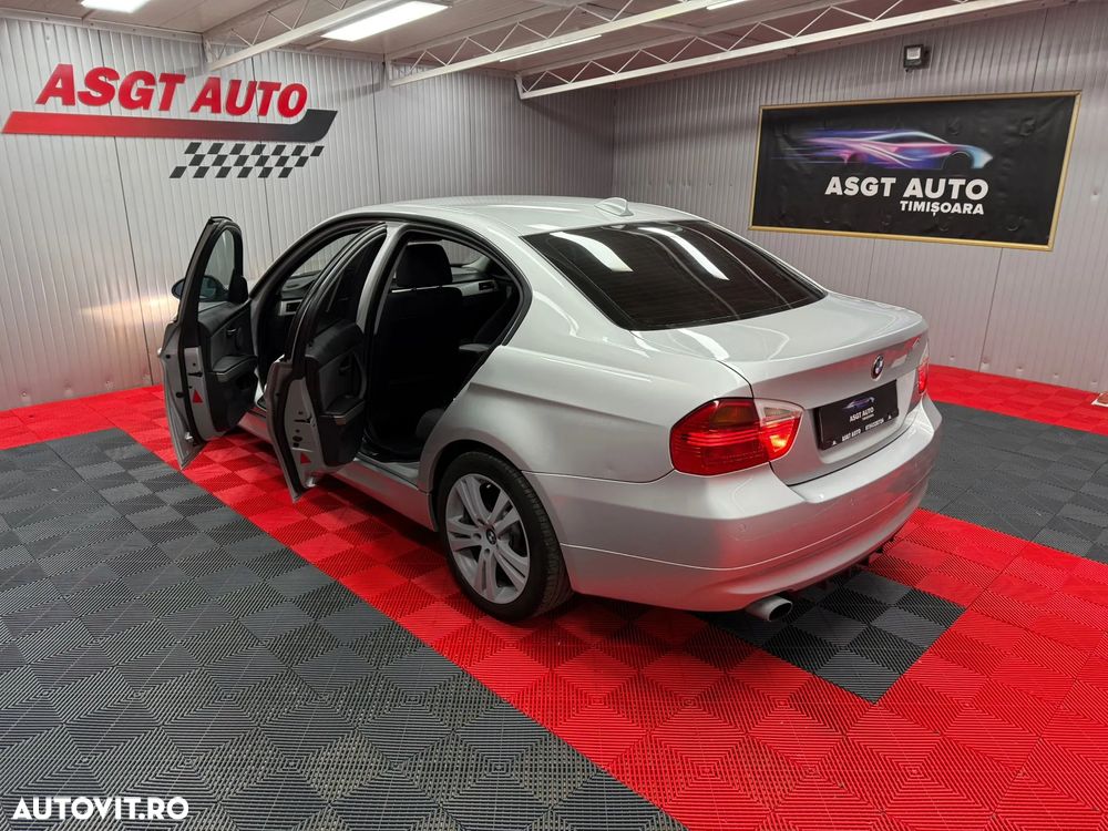 BMW Seria 3 - 17