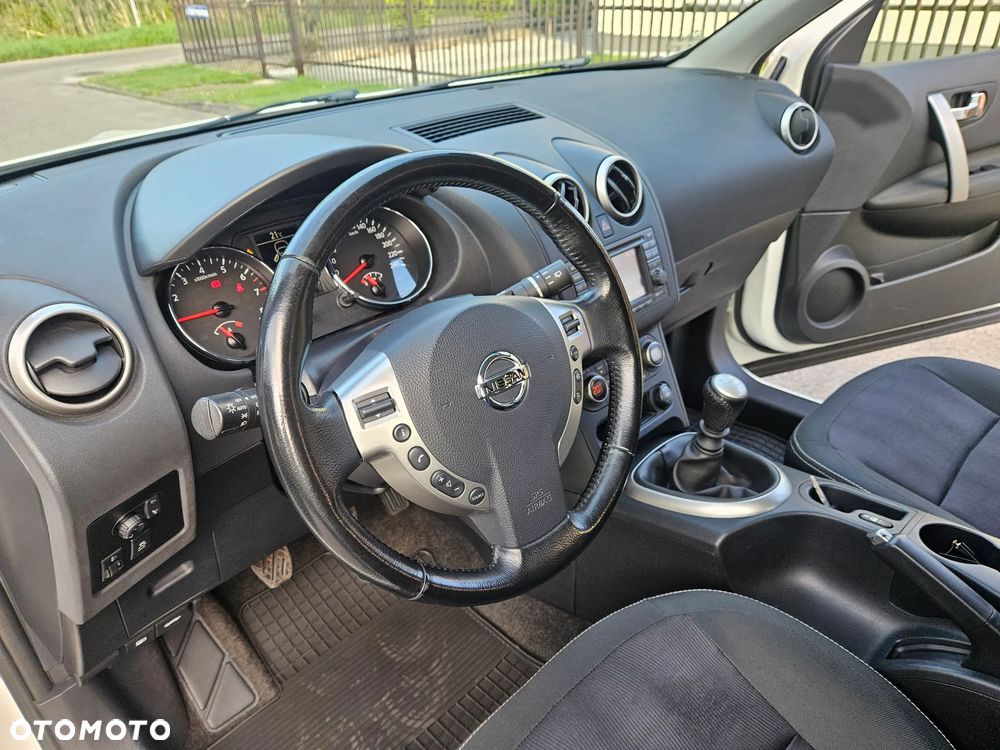 Nissan Qashqai 2.0 tekna - 22