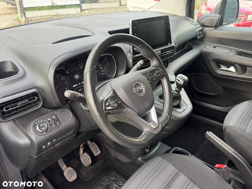 Opel Combo 1.2 Turbo Start/Stop - 11