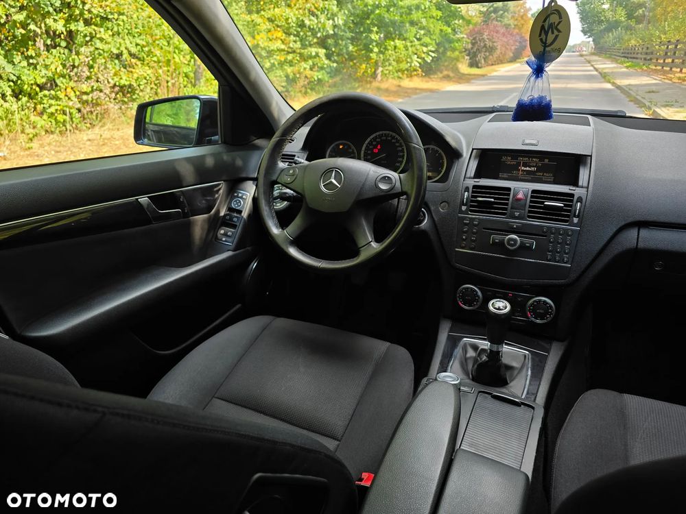 Mercedes-Benz Klasa C 200 CDI Elegance - 6