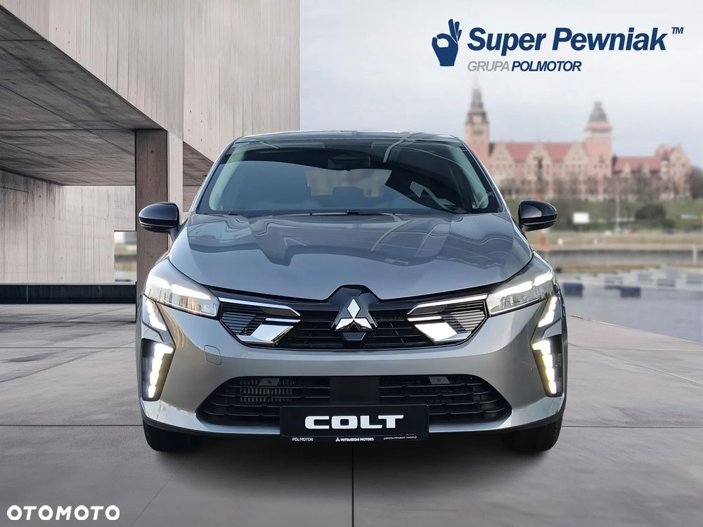 Mitsubishi Colt 1.0T Invite Style Cold - 8