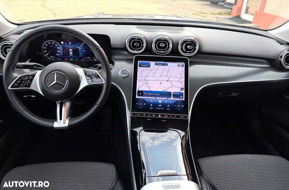 Mercedes-Benz C - 23