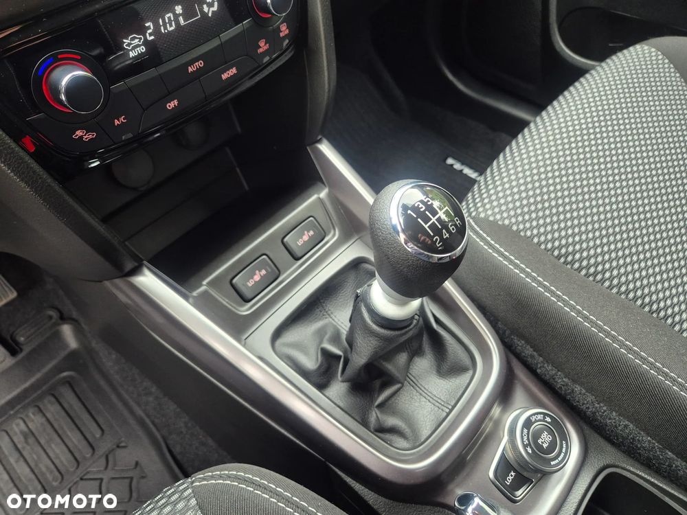Suzuki Vitara - 26