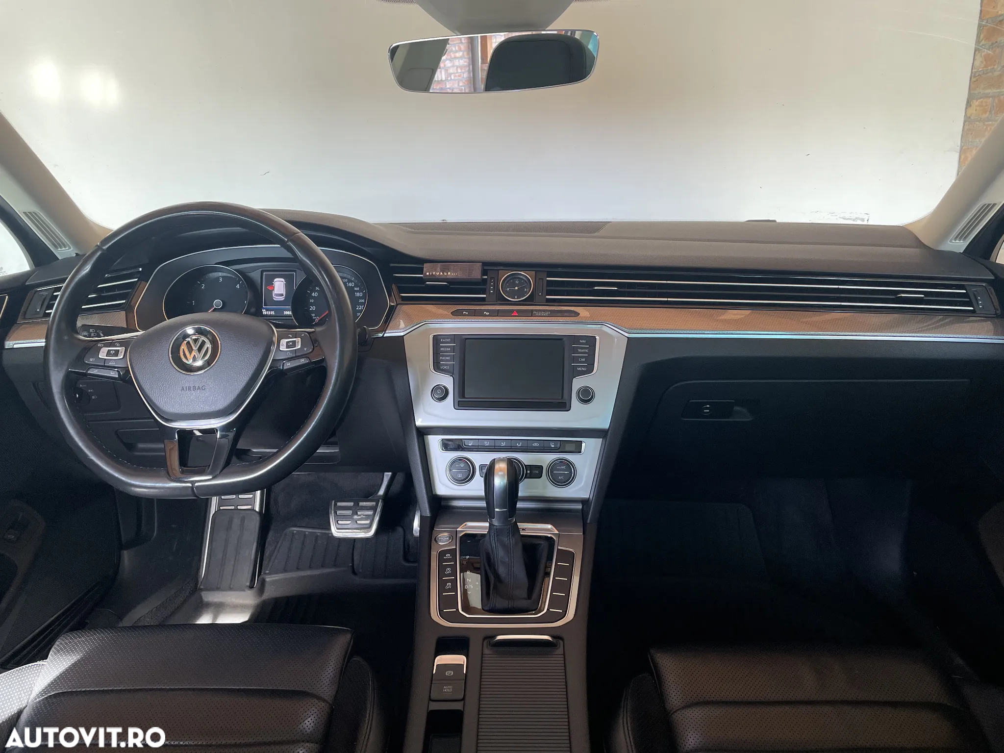 Volkswagen Passat Alltrack 2.0 TDI DSG 4Motion - 15
