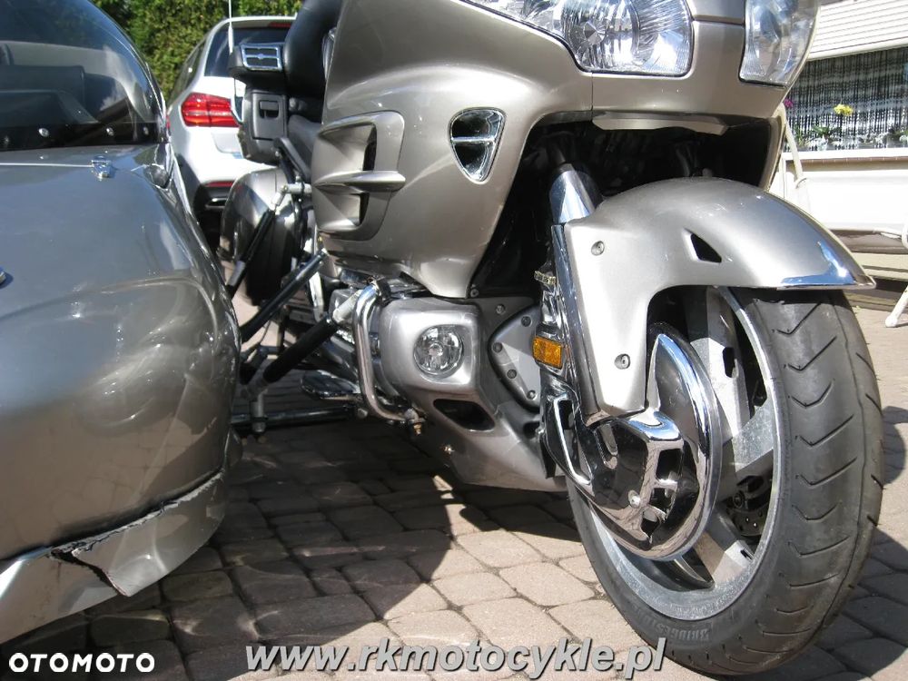 Honda GL - 11