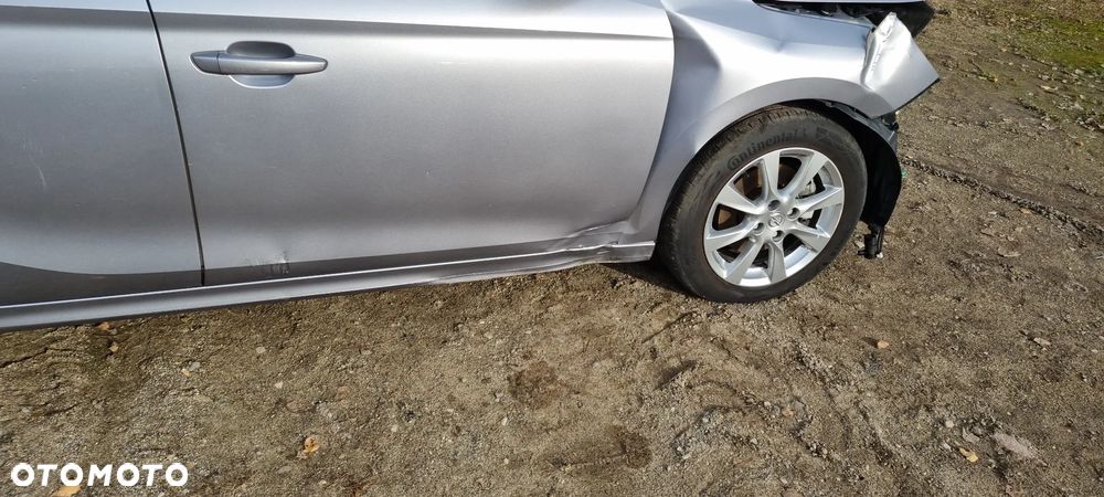 Opel Corsa Hybrid GS - 6