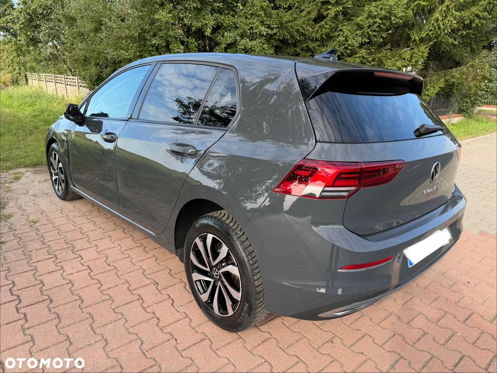 Volkswagen Golf 1.5 eTSI OPF DSG Active - 1