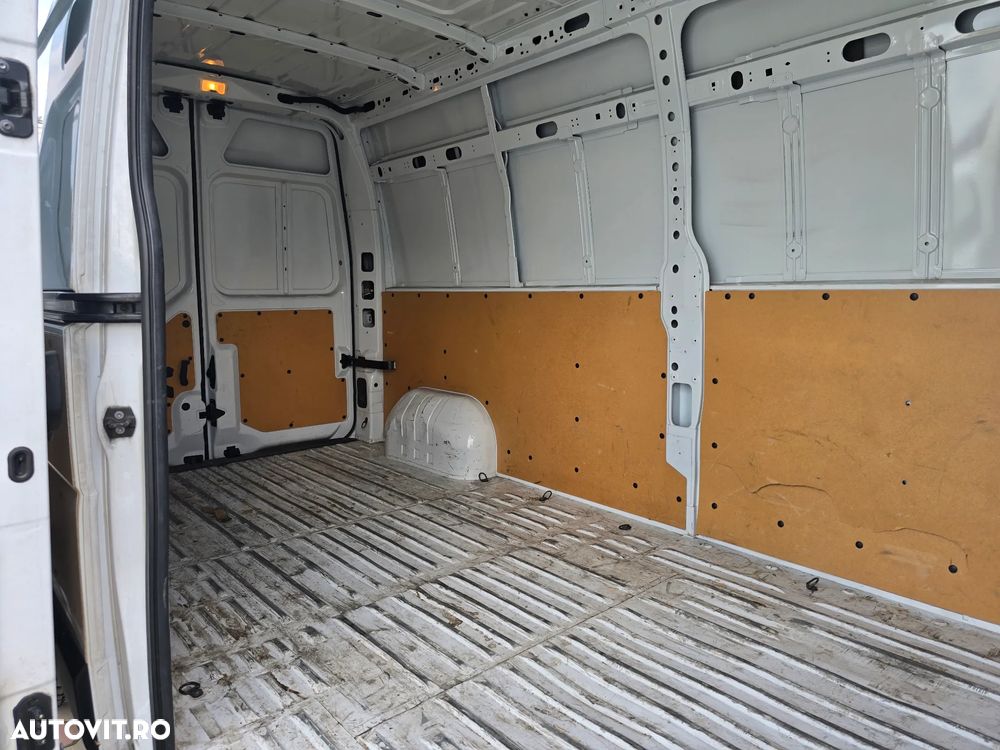 Renault Master - 13