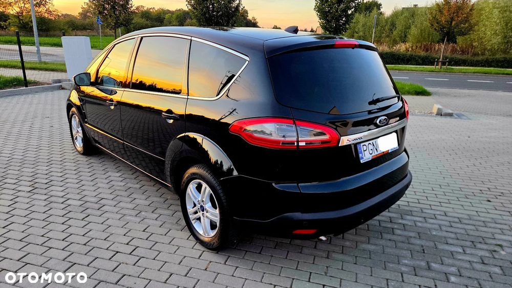 Ford S-Max 2.0 TDCi DPF Titanium - 8