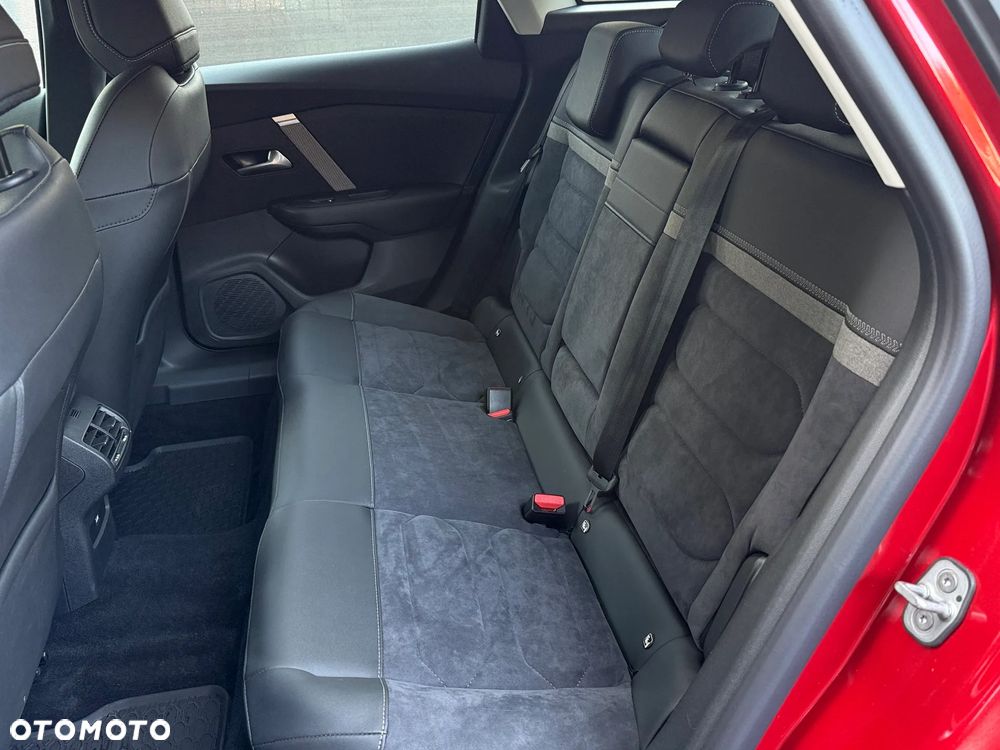 Citroën C4 1.2 PureTech Max S&S EAT8 - 19