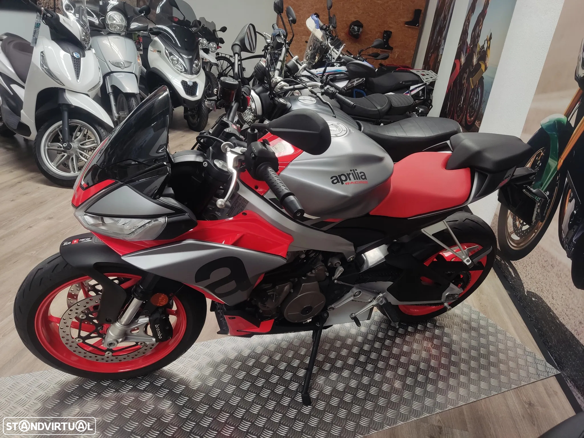 Aprilia Tuono 660 - 3