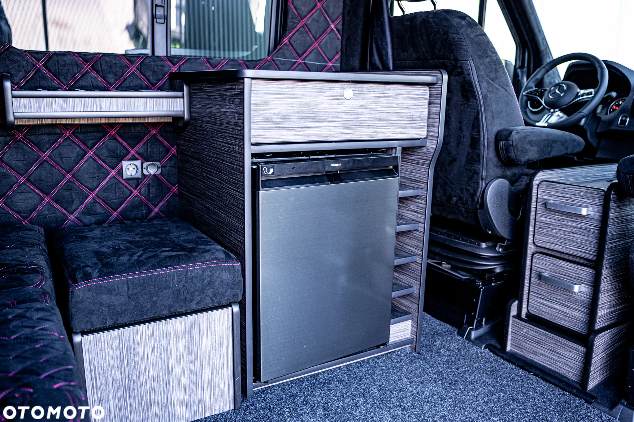 Mercedes-Benz Sprinter - 15