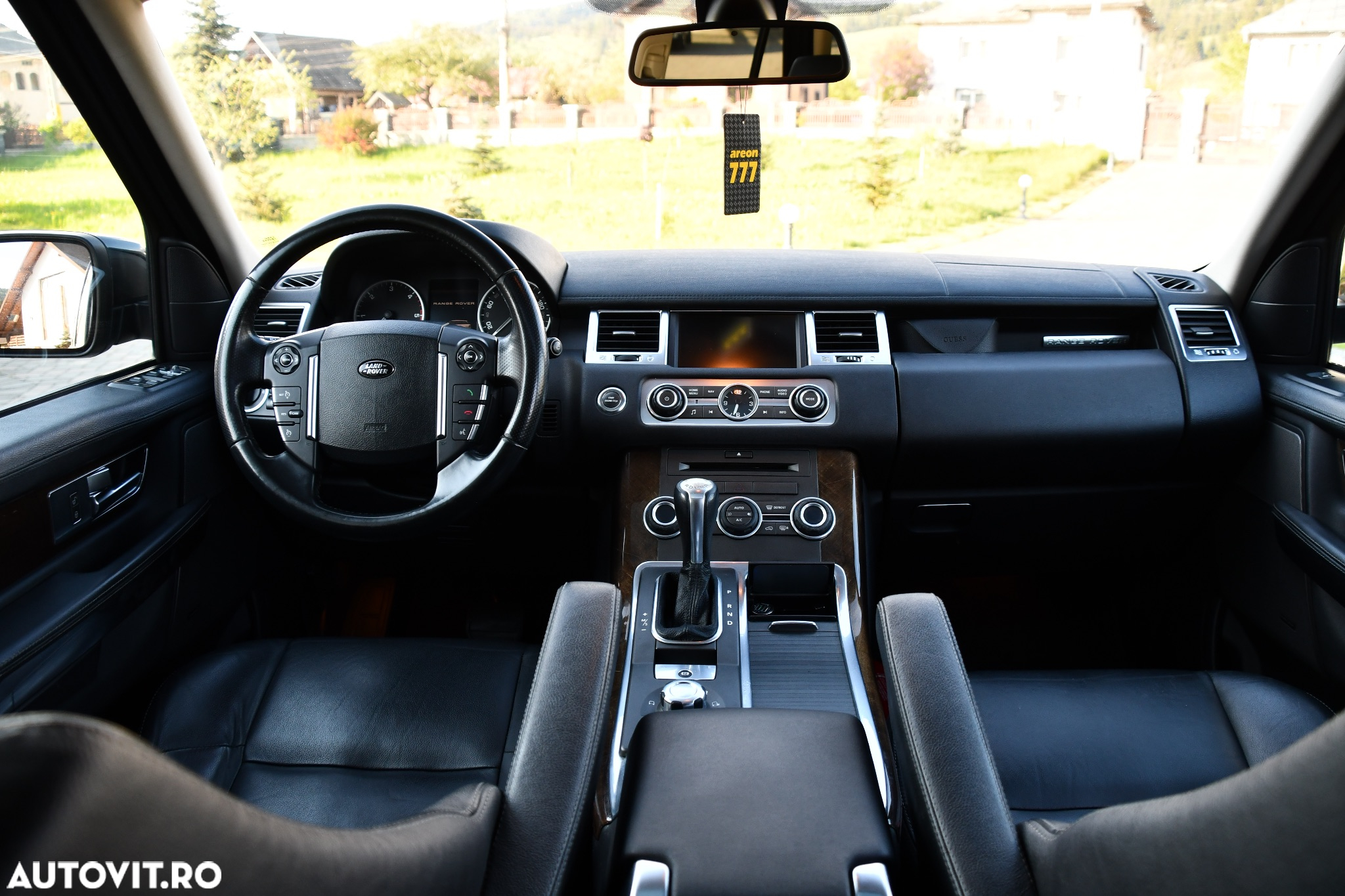 Land Rover Range Rover Sport 3.0 TDV6 SE - 8