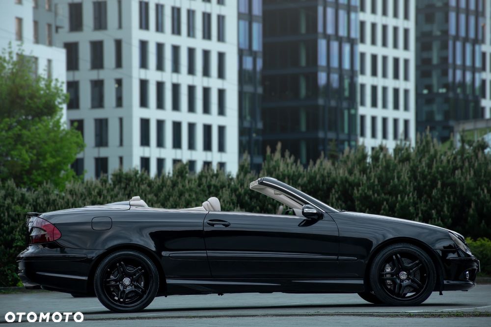 Mercedes-Benz CLK - 8