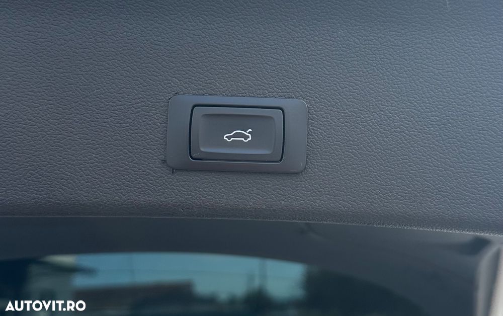 Audi A4 Avant 2.0 TDI DPF multitronic Ambition - 10