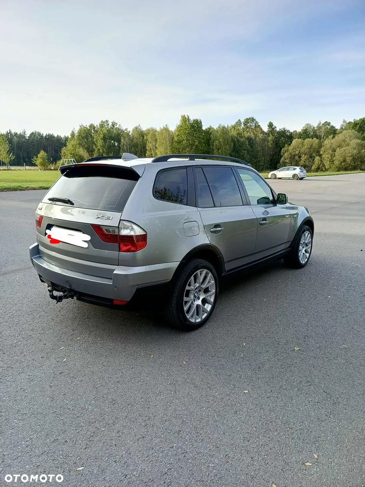 BMW X3 2.0i - 1