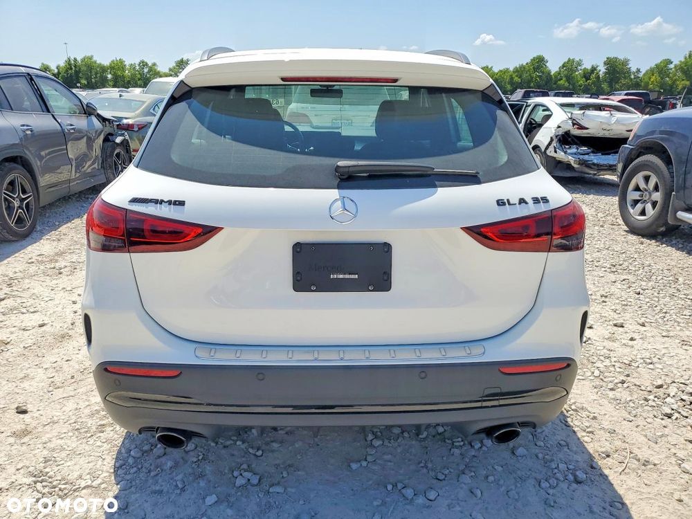 Mercedes-Benz GLA AMG 35 4-Matic - 4