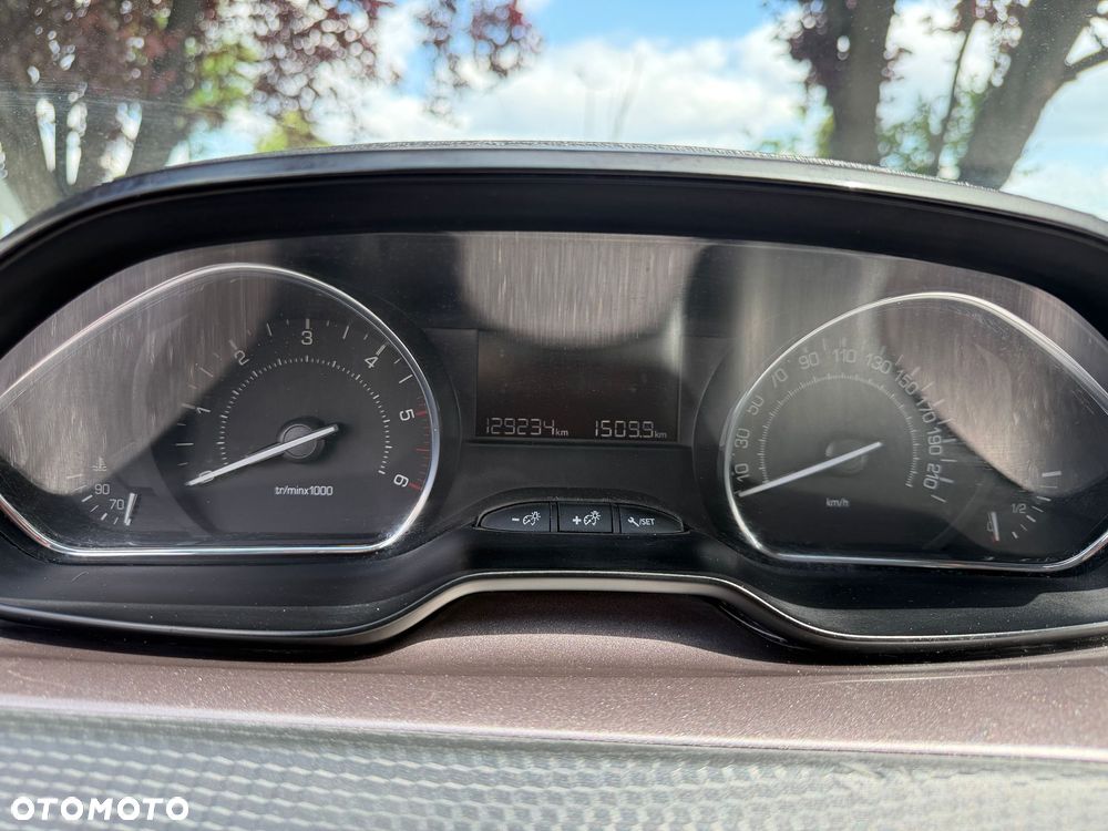 Peugeot 2008 1.6 e-HDi Active S&S - 7