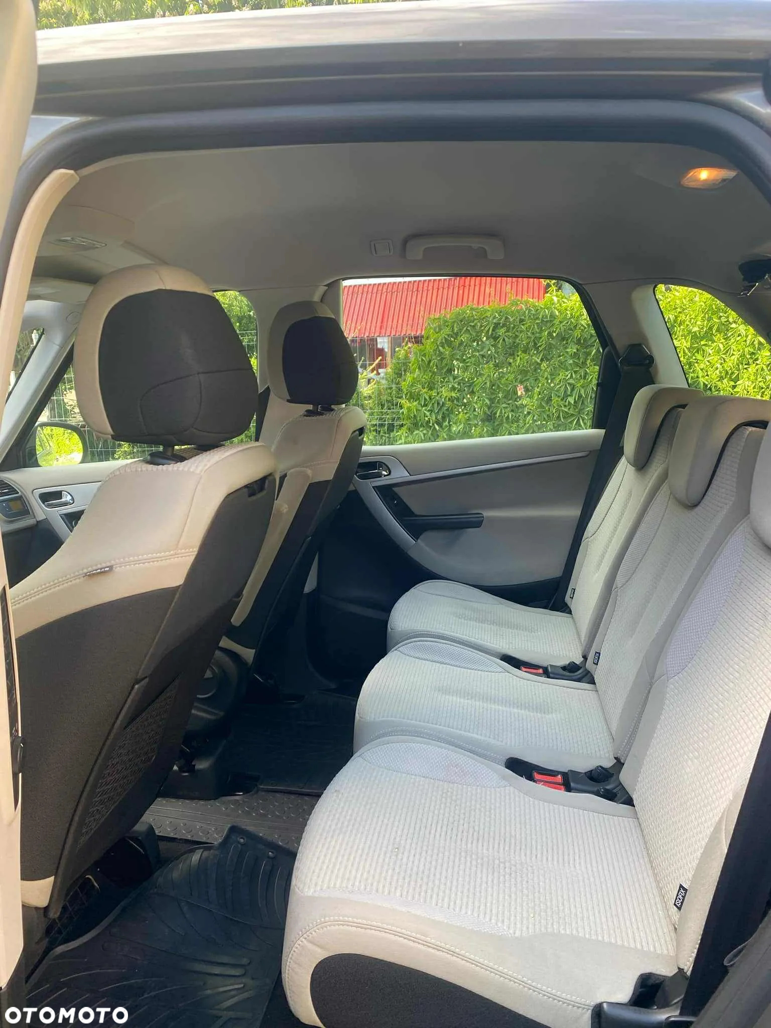 Citroën C4 Picasso 1.6 VTi Attraction - 4