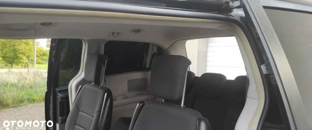 Chrysler Grand Voyager - 10