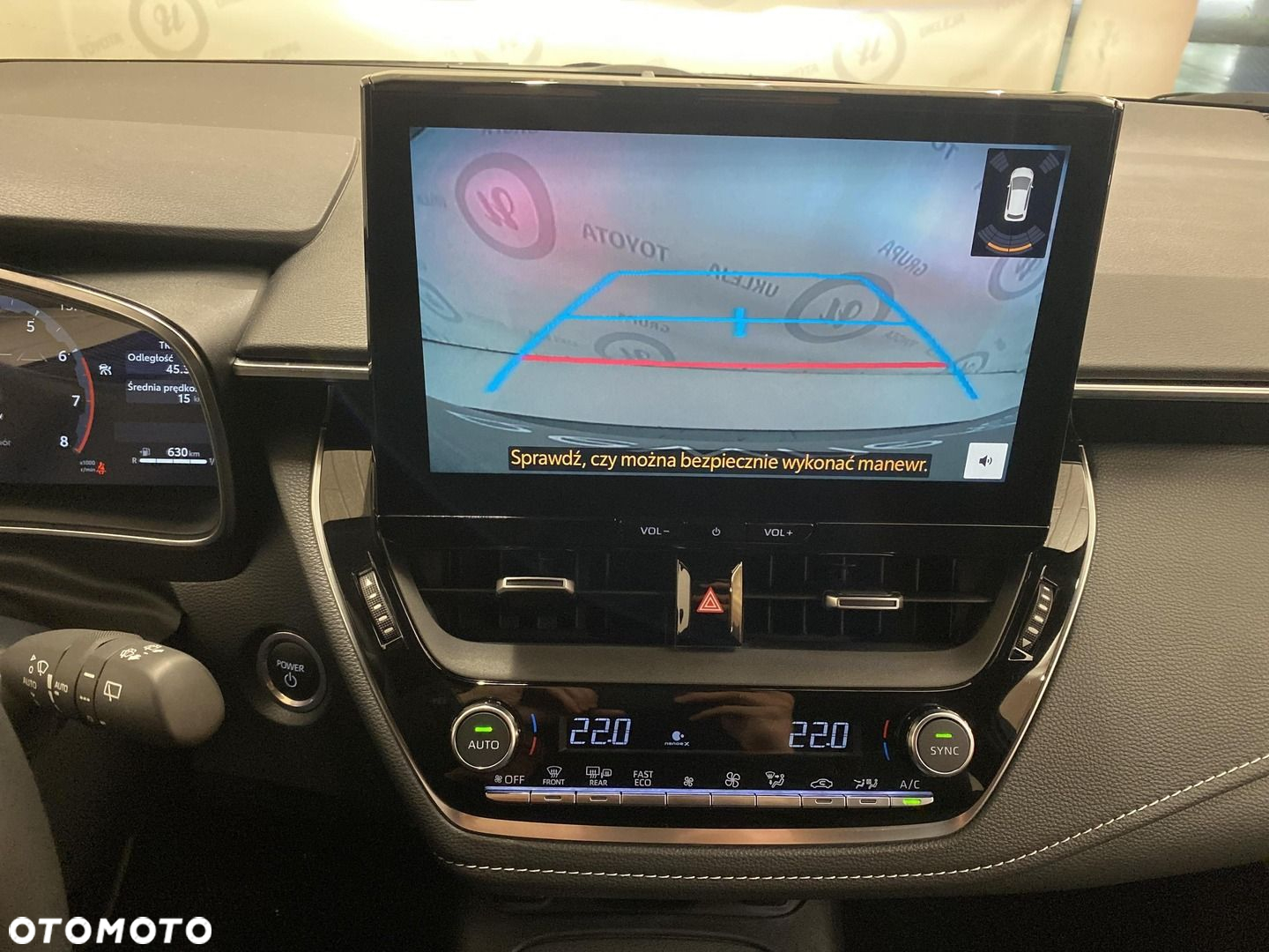 Toyota Corolla - 16