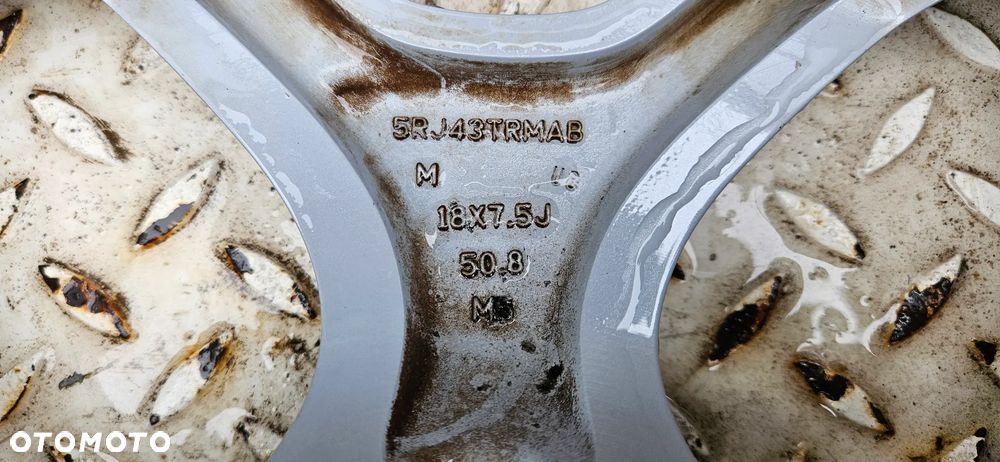 Chrysler Pacifica 2016- Komplet kół aluminiowych Alufelgi Koła Felga Felgi R18 Koło Alufelga R18 18 cali Felga 5RJ43TRMAB - 27