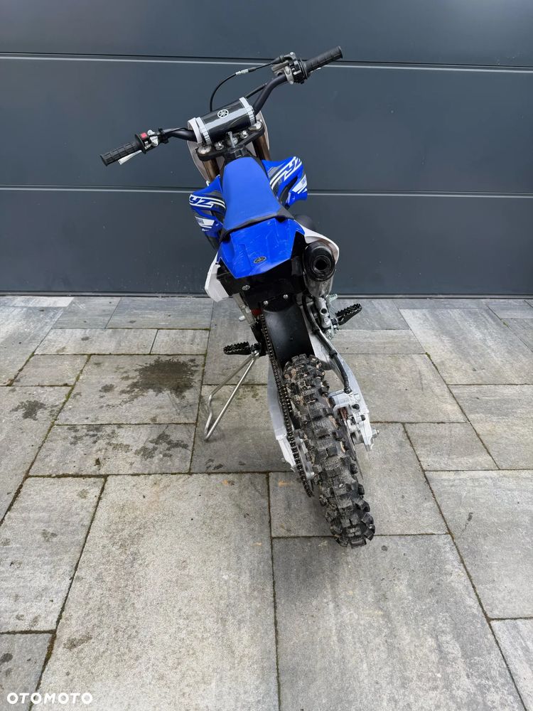 Yamaha YZ - 8