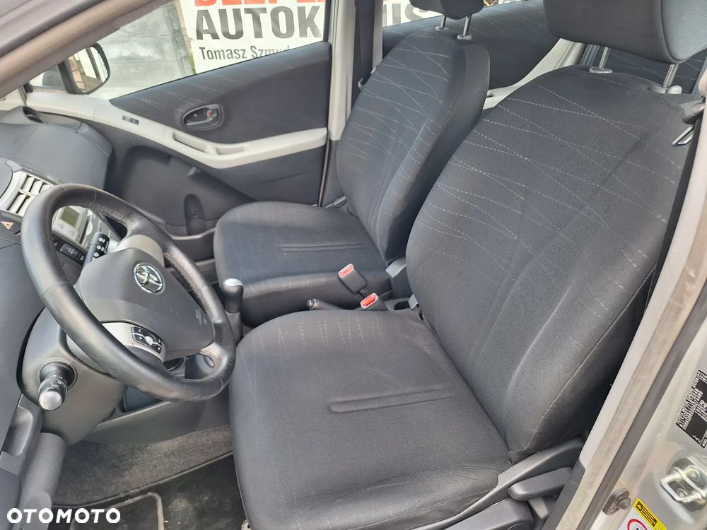 Toyota Yaris 1.0 VVT-i Style - 18