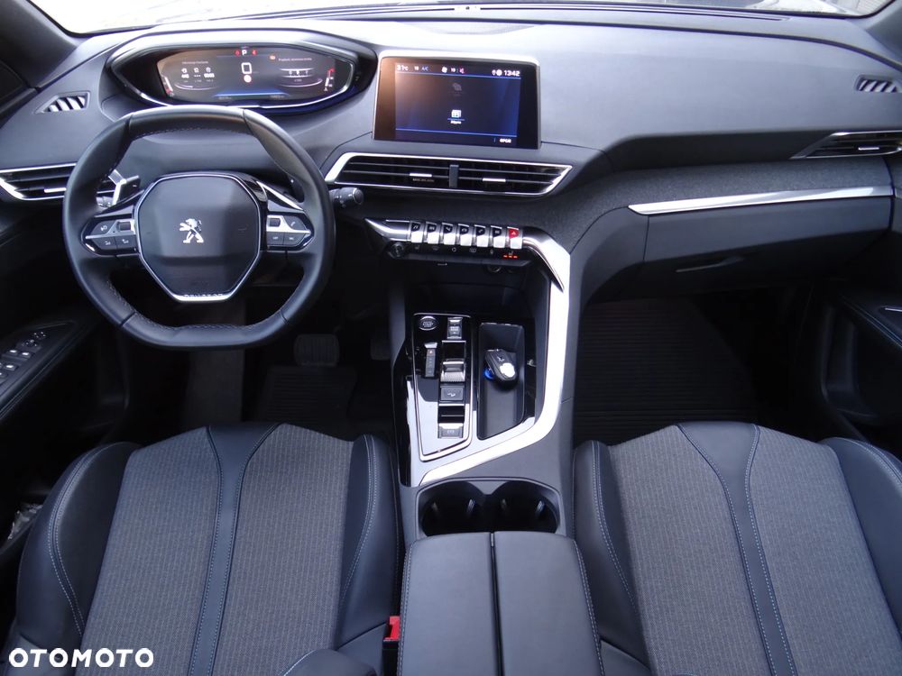 Peugeot 3008 1.2 PureTech Allure Pack S&S EAT8 - 5