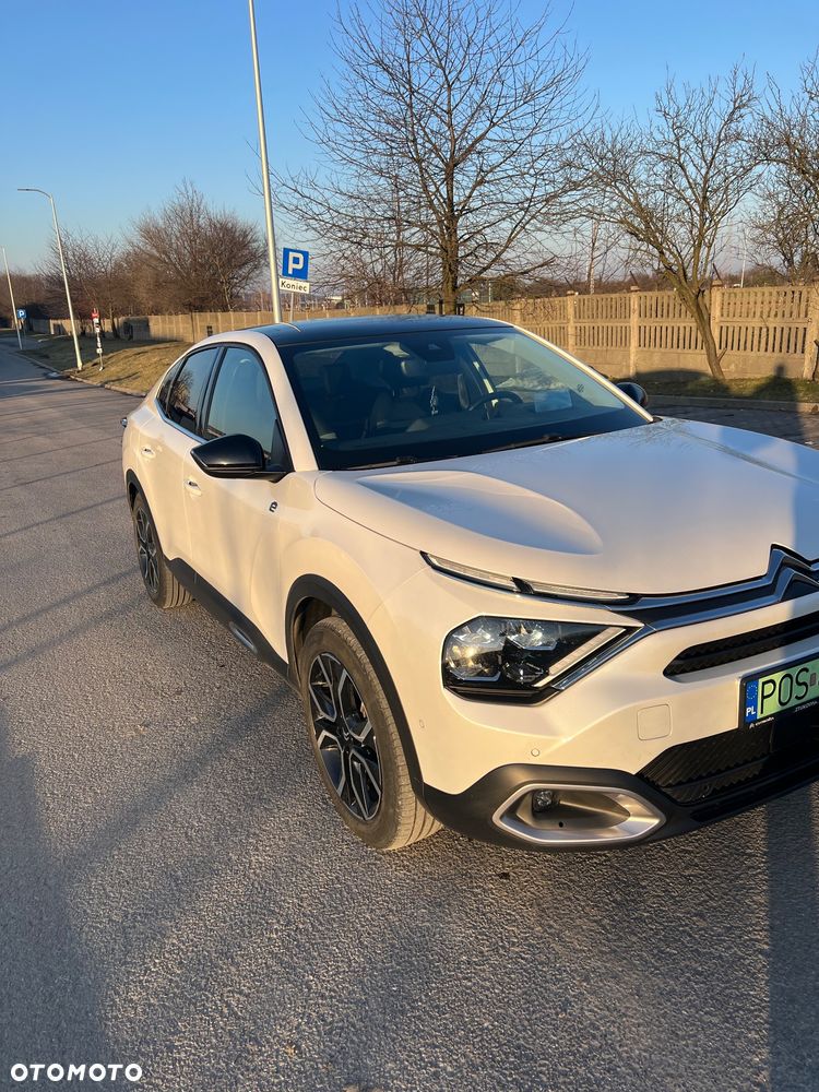 Citroën C4X EV136 50kWh Shine - 3