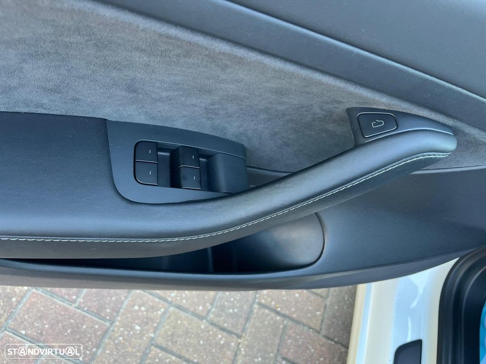Tesla Model 3 Standard RWD Plus - 41