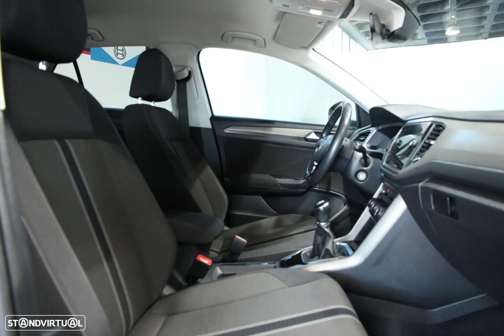 VW T-Roc — photo 4