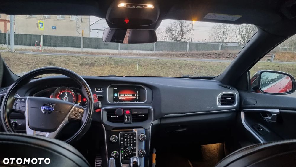 Volvo V40 D2 RDesign - 8