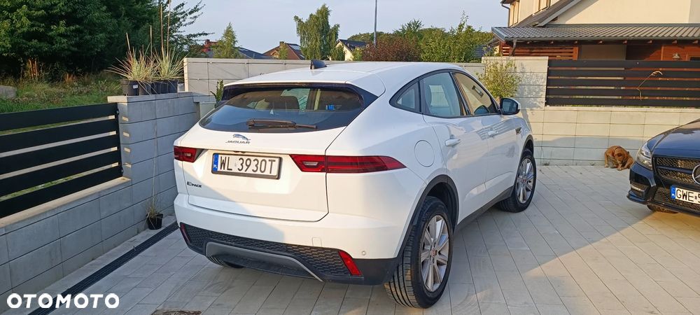 Jaguar E-Pace D150 S - 4