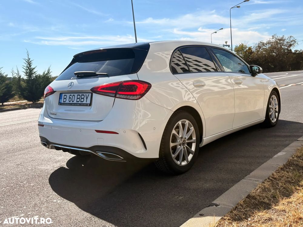 Mercedes-Benz EQA - 8