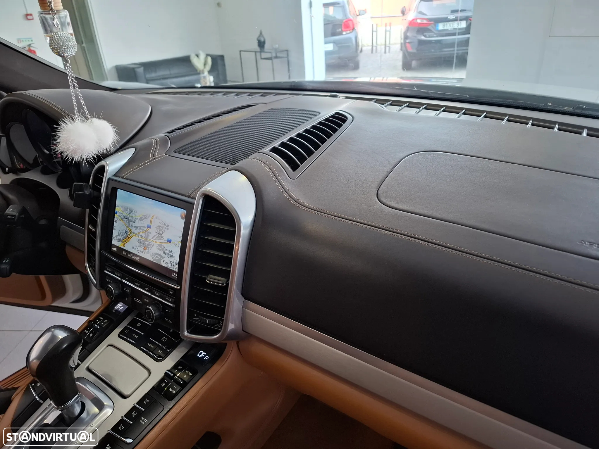 Porsche Cayenne II Platinum Edition - 15
