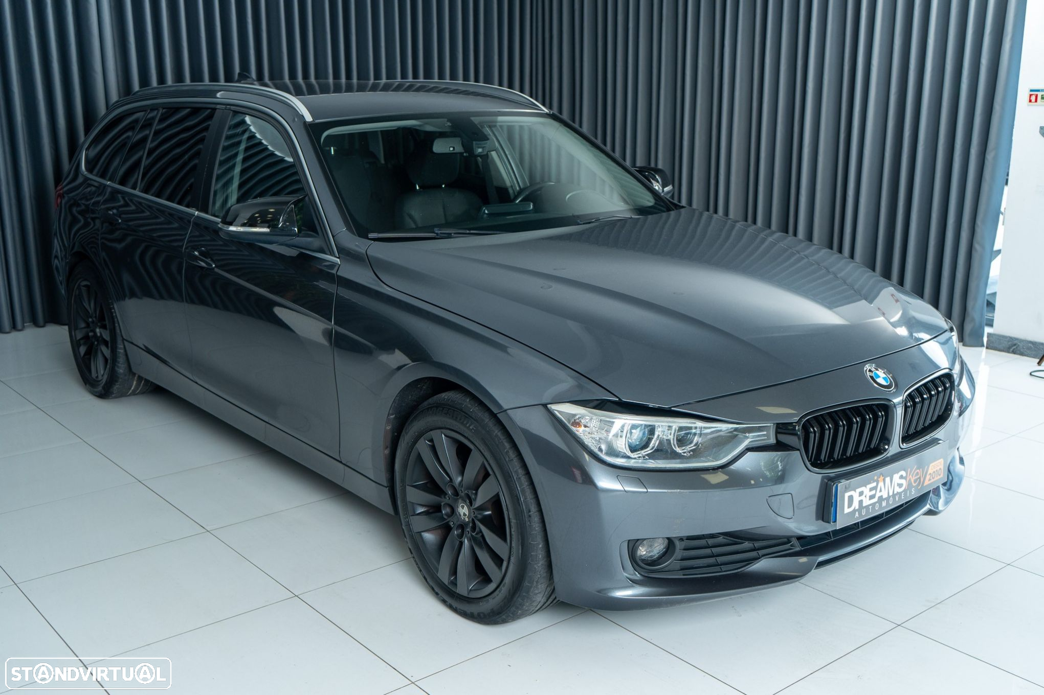 BMW 318 d Touring - 12