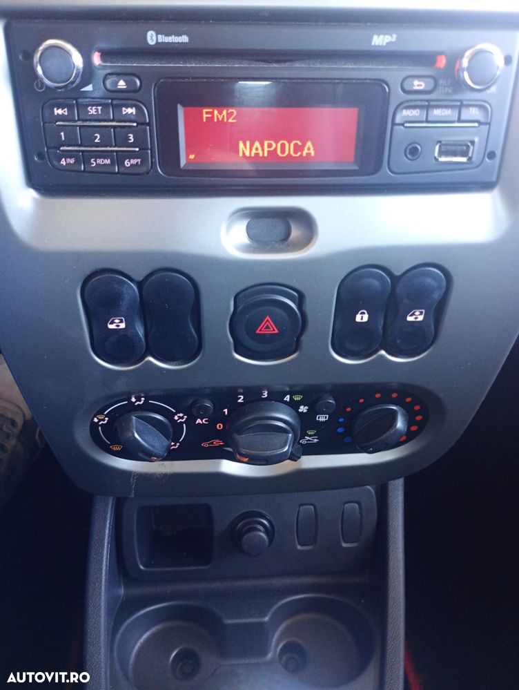 Dacia Duster 1.6 4x2 Prestige - 7
