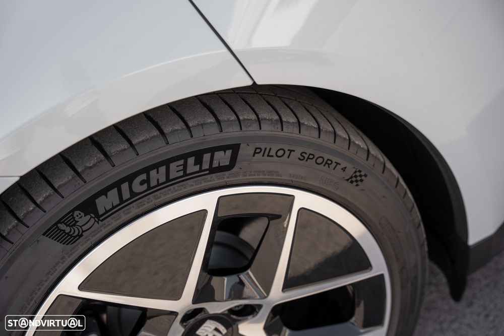 Porsche Taycan Bateria Performance Plus - 5