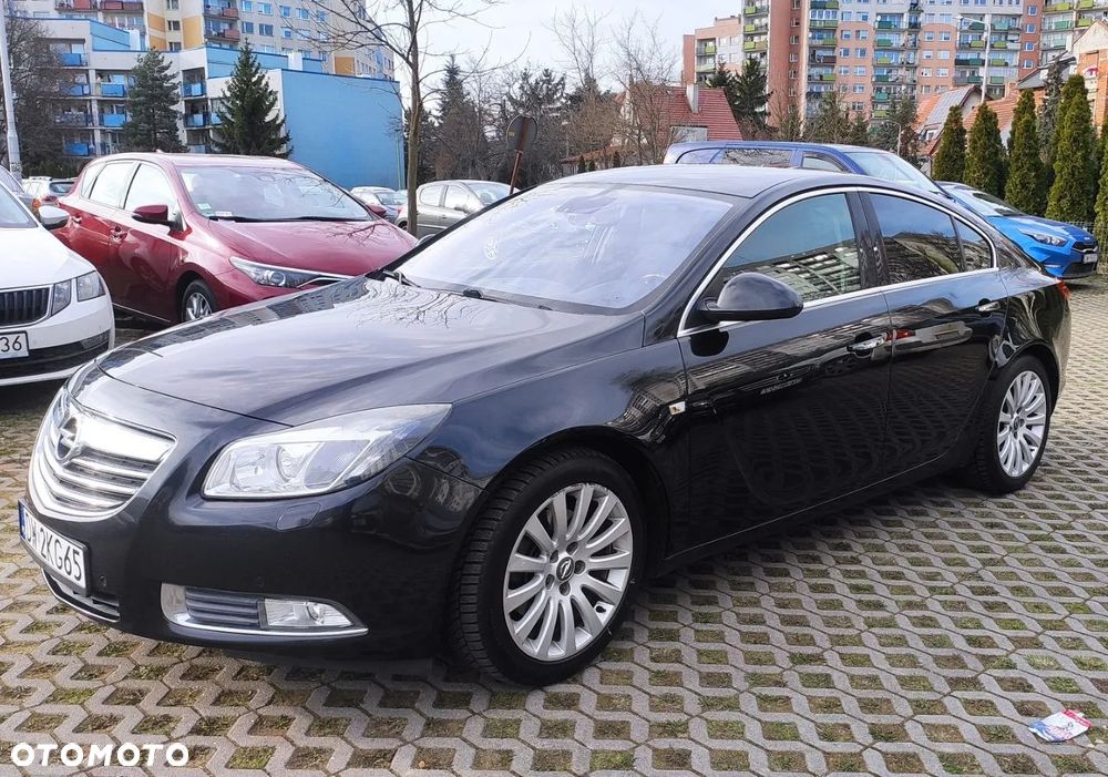 Opel Insignia 2.0 T Cosmo - 1